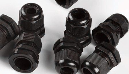 為什么塑料電纜防水接頭經(jīng)常漏水導(dǎo)電？