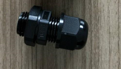 如何選擇到可靠的塑料電纜防水接頭？