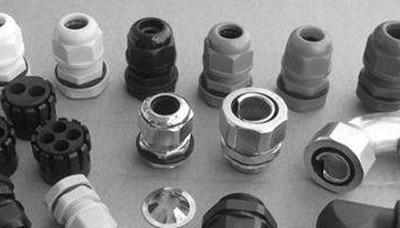 使用電纜防水接頭時注意哪些？